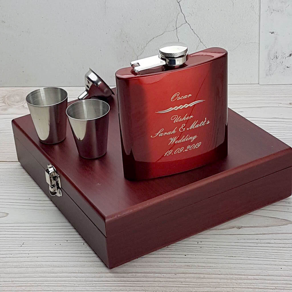 Striking personalised hip flask with gorgeous presentation box