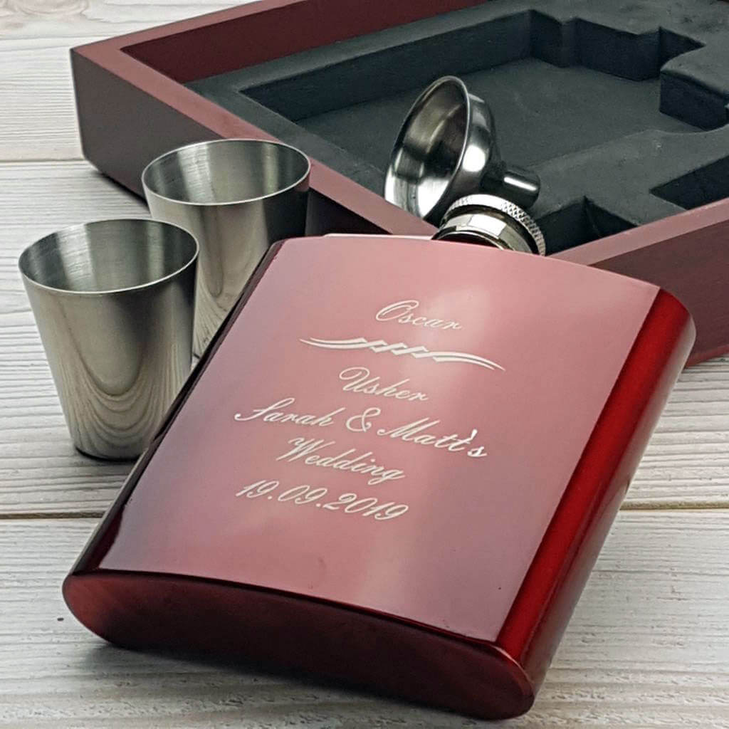 Striking personalised hip flask with gorgeous presentation box